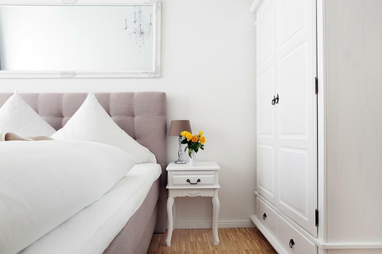 Sc 02 By Rockchair Apartments L Superhost Status L 4 Bedrooms Boxspringbeds 2 Bathrooms Balcony Elevator - Cozy Family & Business Flair Welcomes You! Berlim Exterior foto